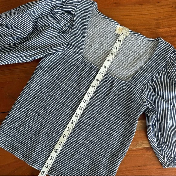 Nation LTD Navy Blue Smocked Puff Sleeve Blouse - Picture 6 of 6